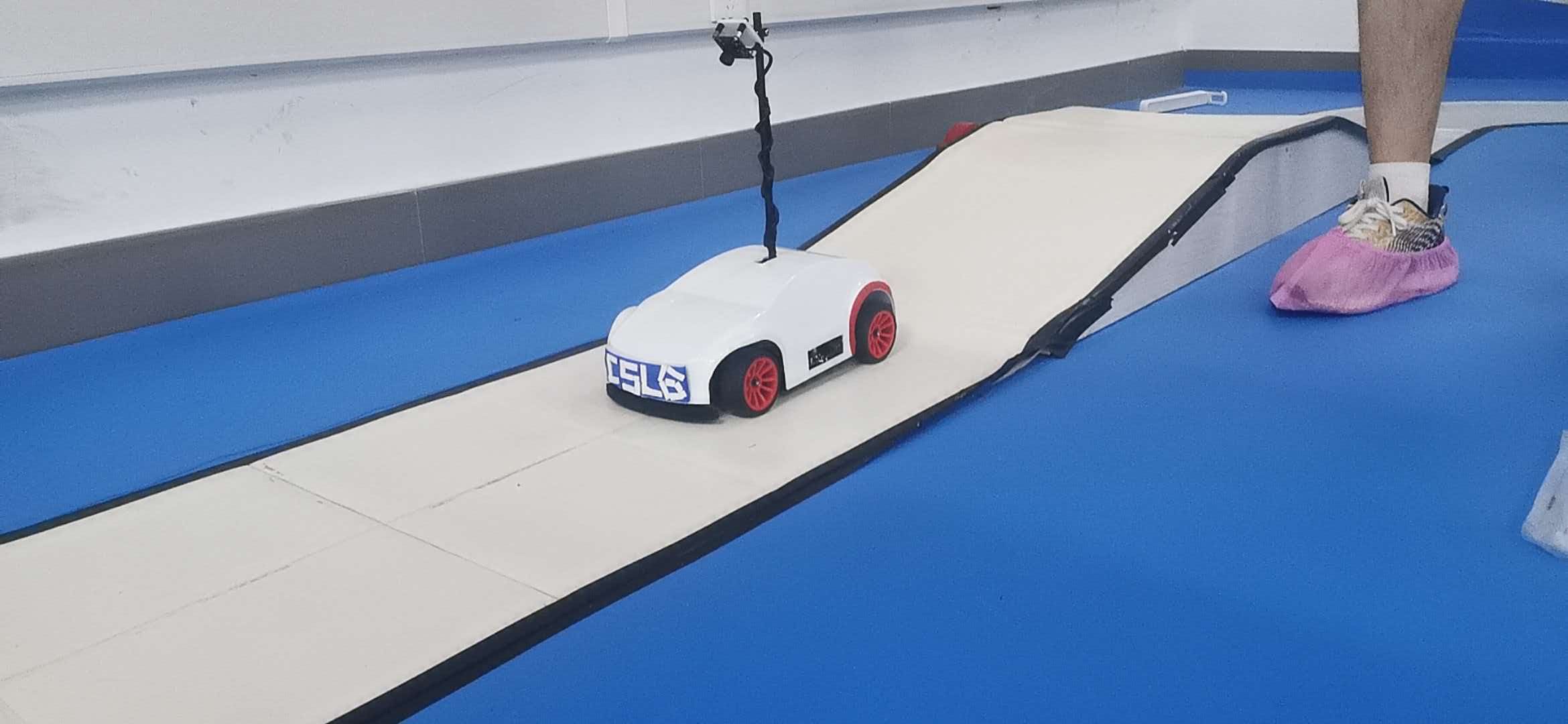 完全模型组智能车赛道测试